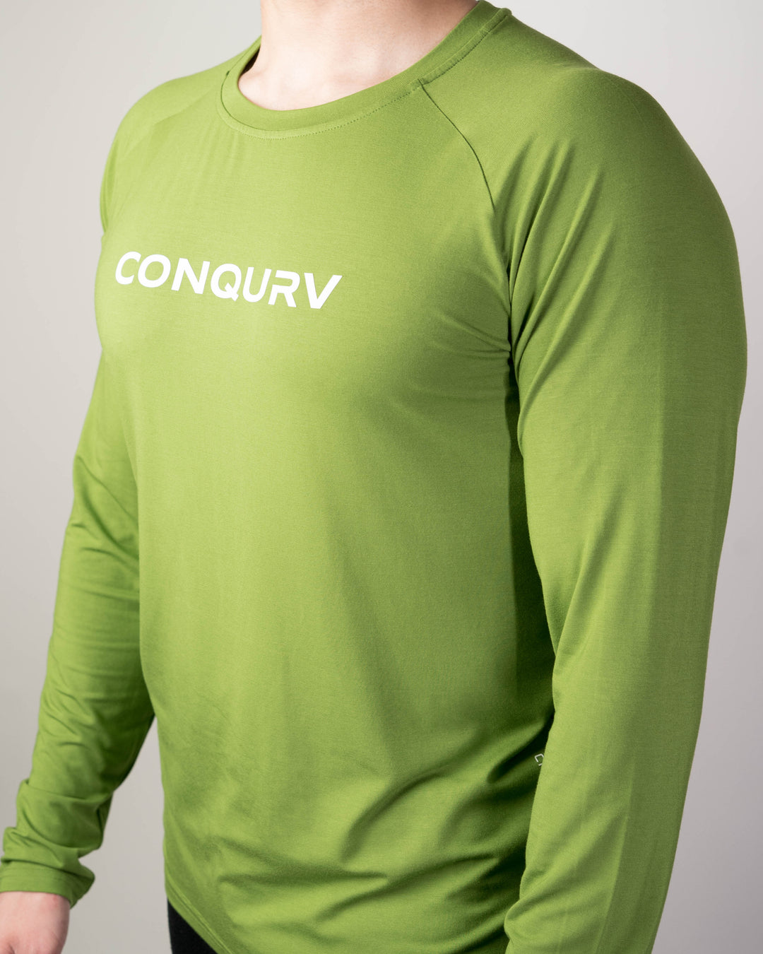 Long sleeve performance tee