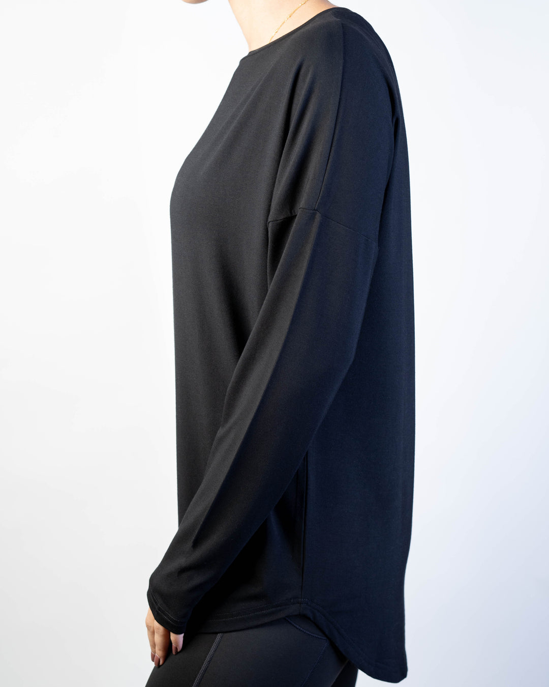 Versatile Long sleeve scallop bottom tee